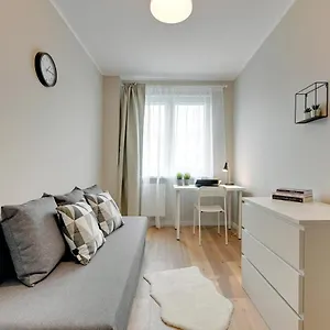 https://pokoje-gdask-subisawa-21.sopothotels.com
