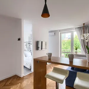 https://central-station-apartment-wilcza.warsawhotelspoland.com